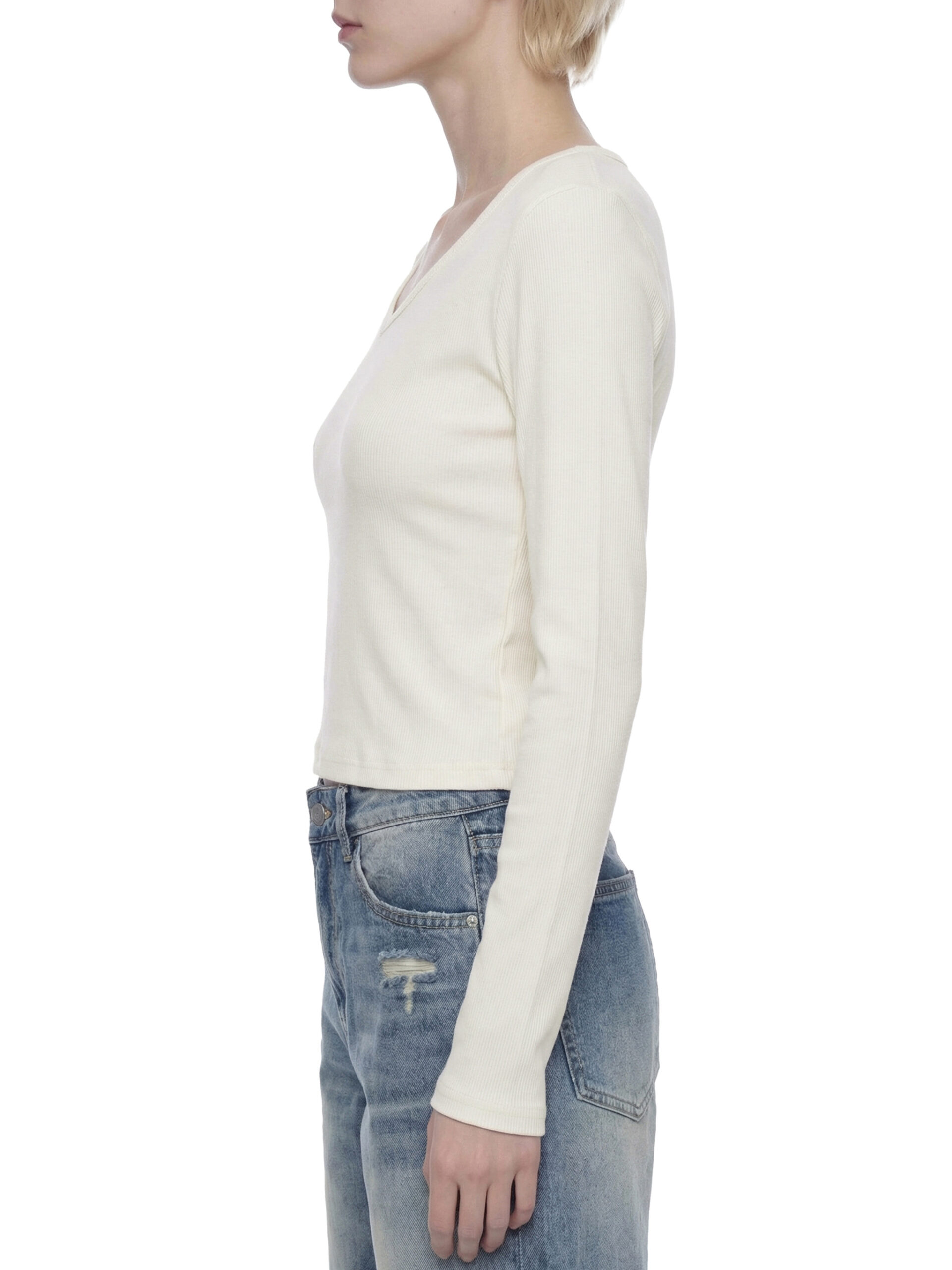 South Vinland – Women’s Touchmark Ruched Long Sleeve Crop · G001 - Image 8